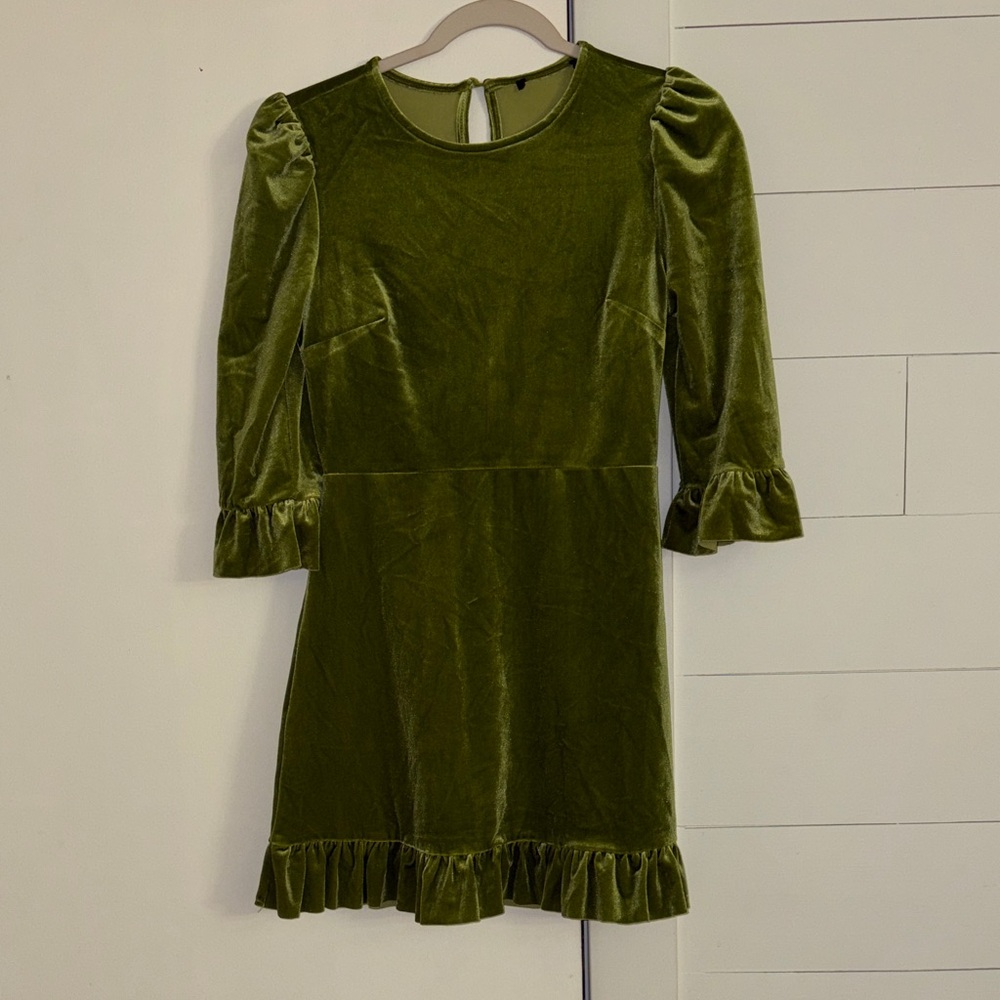 Chic Olive Velvet Dress with Ruffle Details